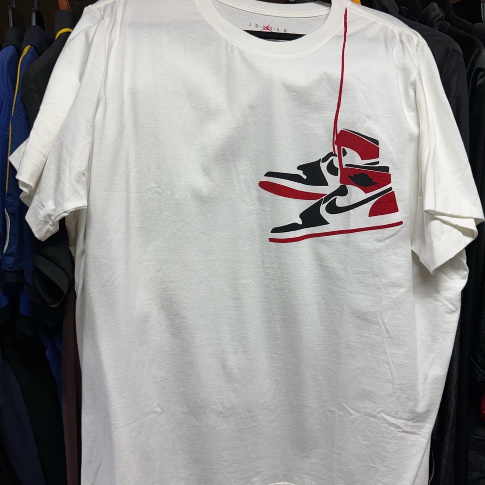 New Without Tags Jordan Retro 1 White T-Shirt Men’s